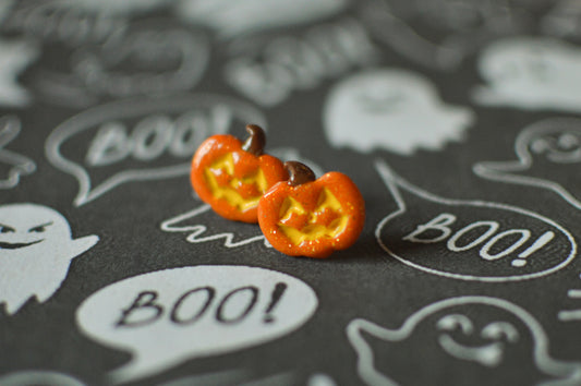 Jack o lantern studs